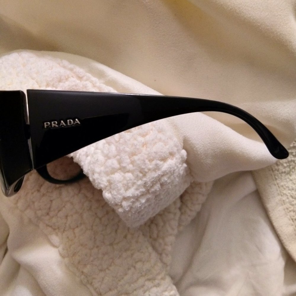 Prada Black Sunglasses: Frames Only - Picture 9 of 16